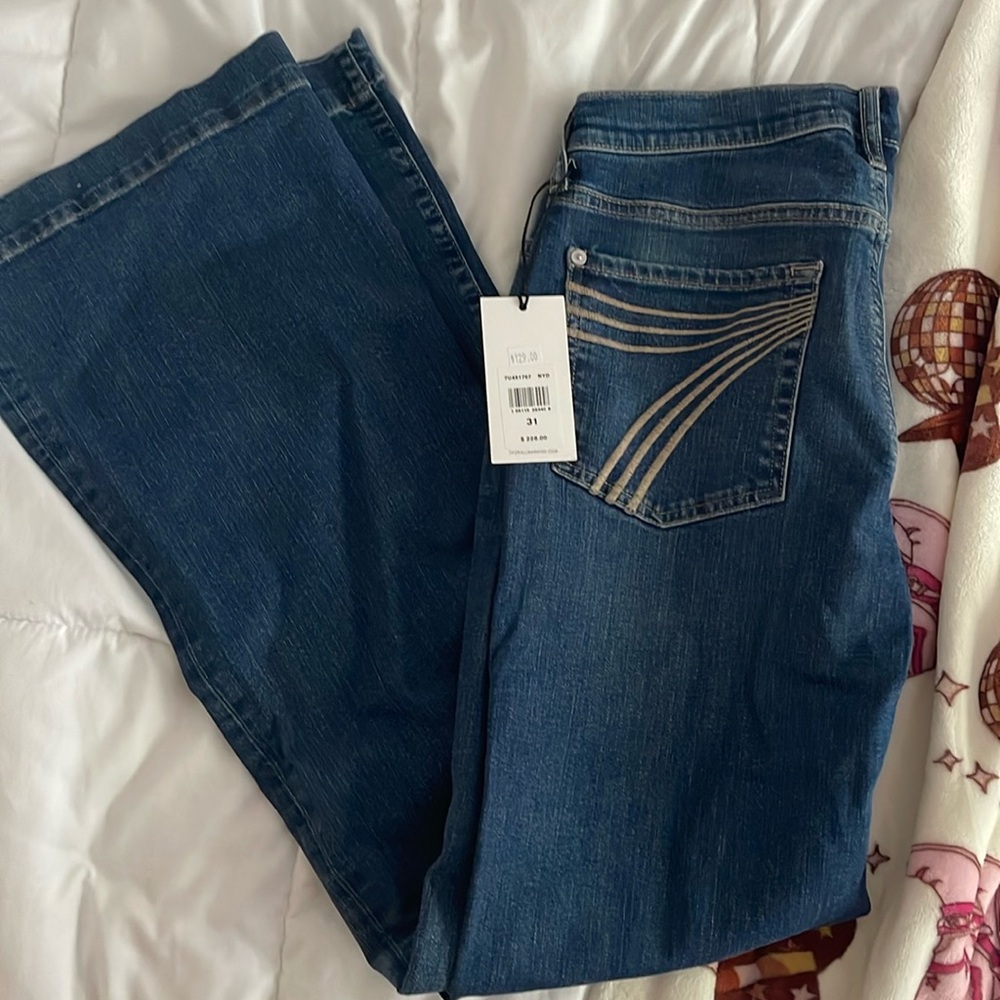 NWT 7FAMK